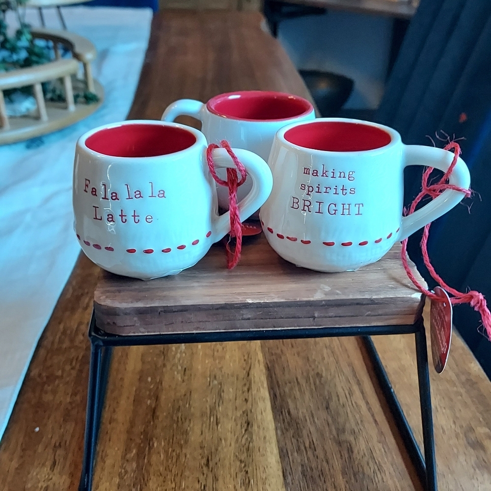 Red and White Holiday Mugs Set